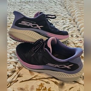 Skechers Women's Slip In Hands Free Arch Fit Areena 10 Purple Navy
